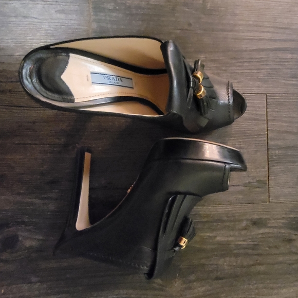 Prada - Picture 11 of 16